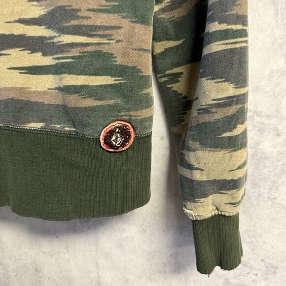 Volcom Camo Hoodie Womens Small 18x21.5 Faux Fut Lined Y2k Camouflage - Picture 8 of 16